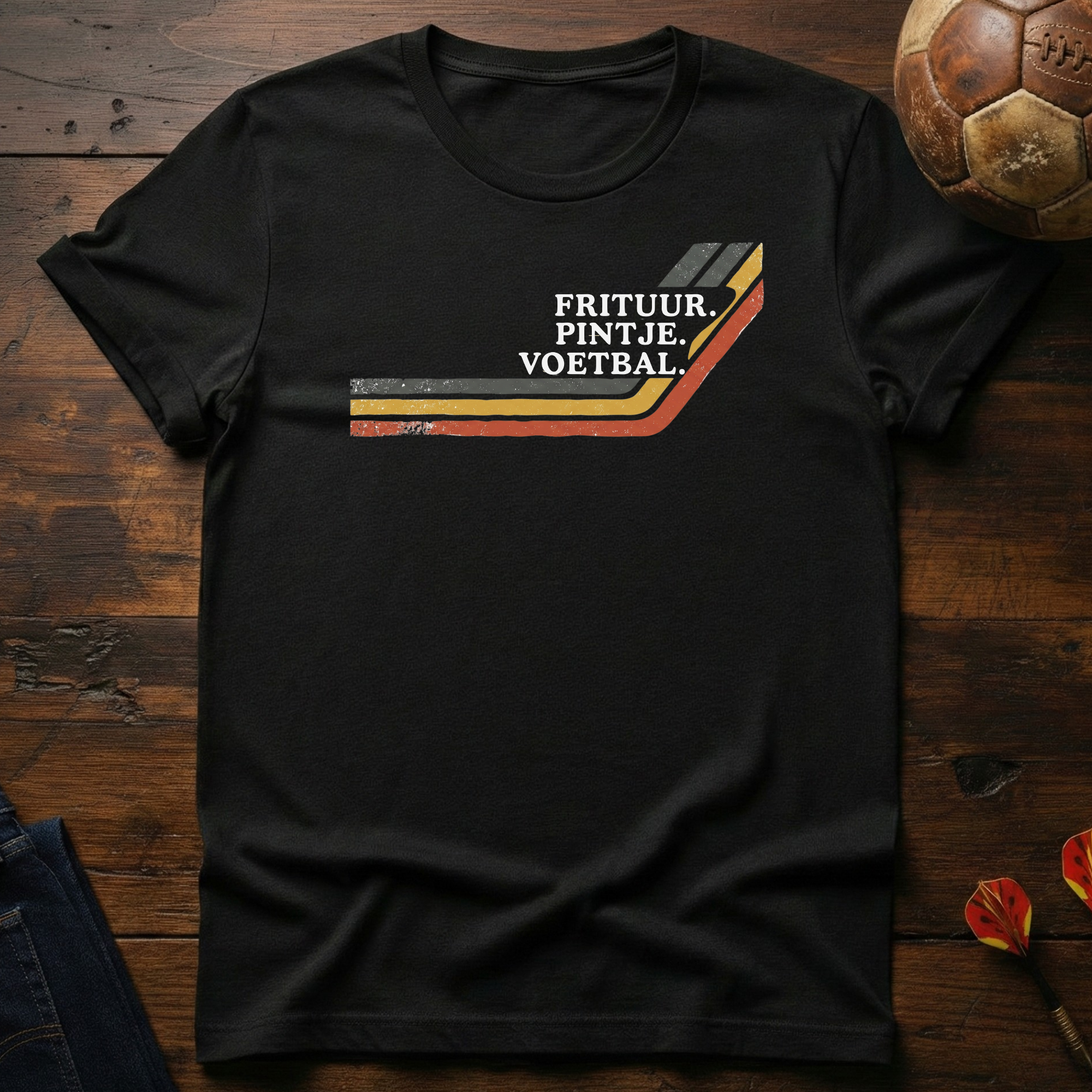 Frituur. Pintje. Voetbal. T-Shirt