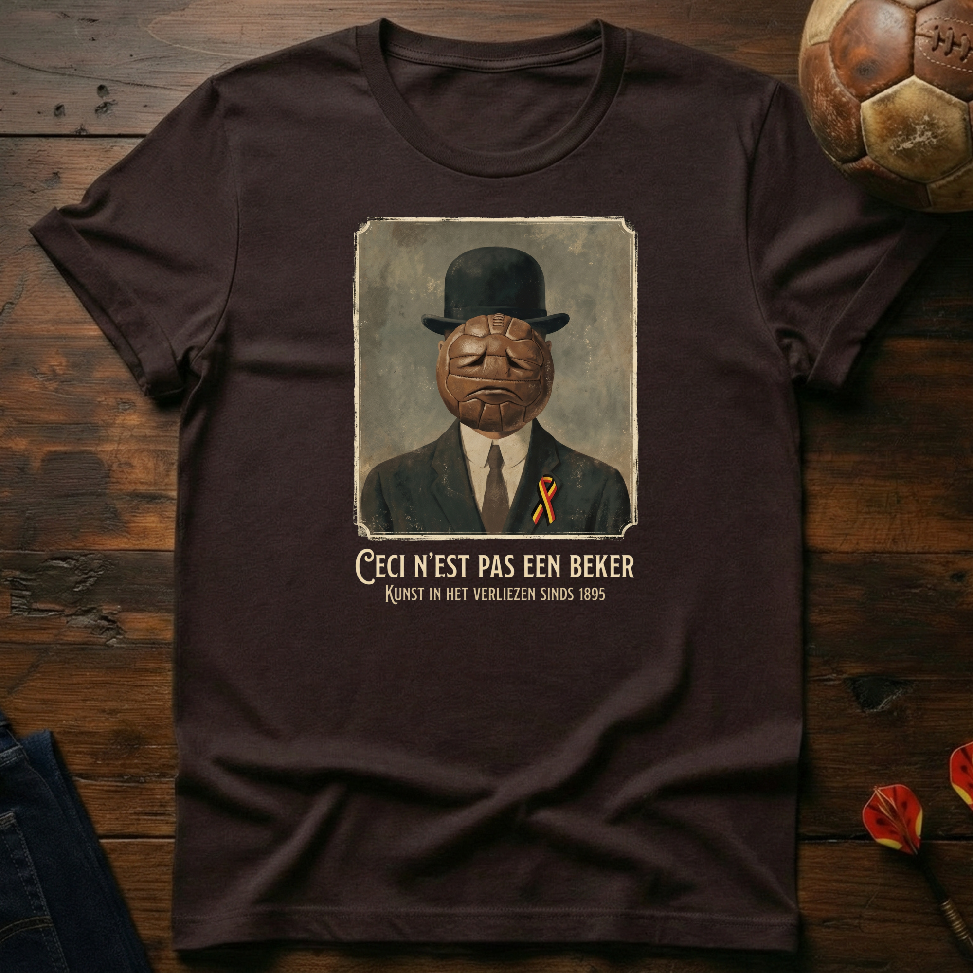 Ceci n'est Pas Een Beker T-Shirt