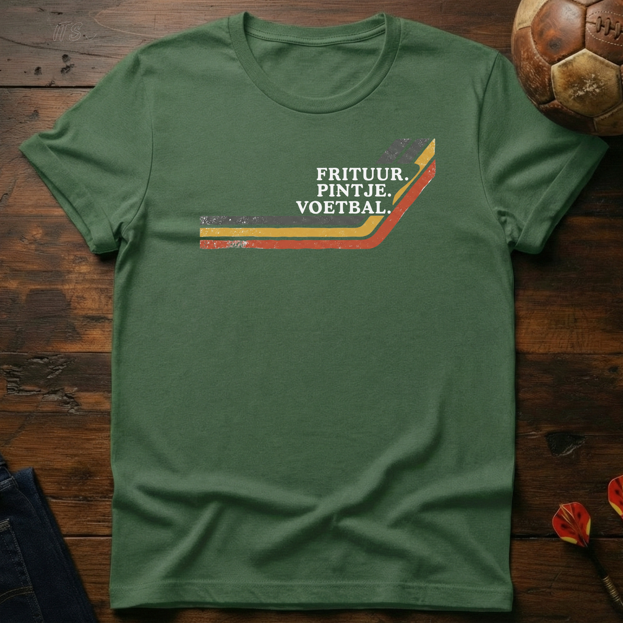 Frituur. Pintje. Voetbal. T-Shirt